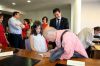 Filename=calatravaescena_firma_autografos.jpg
Filesize=169KB
Dimensions=800x534
Date added=Jun 17, 2012 calatravaescena_firma_autografos.jpg